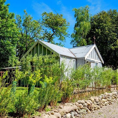 Tin Cabin In Peaceful Angus Glen Glenogil 外观 照片